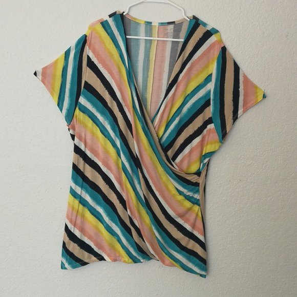Lane Bryant Tops - Lane  Bryant Multicolor Striped V-Neck Short Sleeve Top Size 22/24
